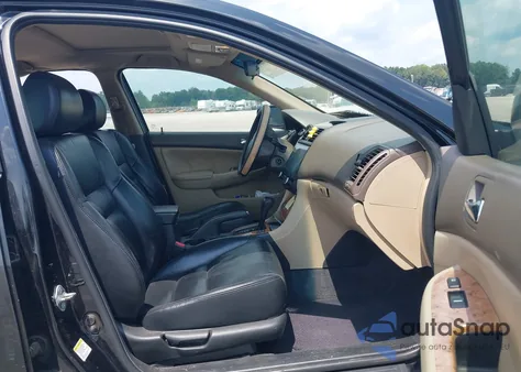 2004 Honda Accord 3.0 Ex из США, поврежденный, VIN 1HGCM66854A084156